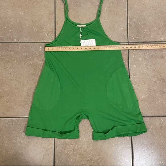 NEW Chelsea Violet Romper Shorts Spring Green Sleeveless One Piece Pockets Sz S - Picture 6 of 7